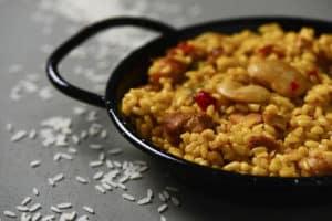 Fertige Paella Pfanne